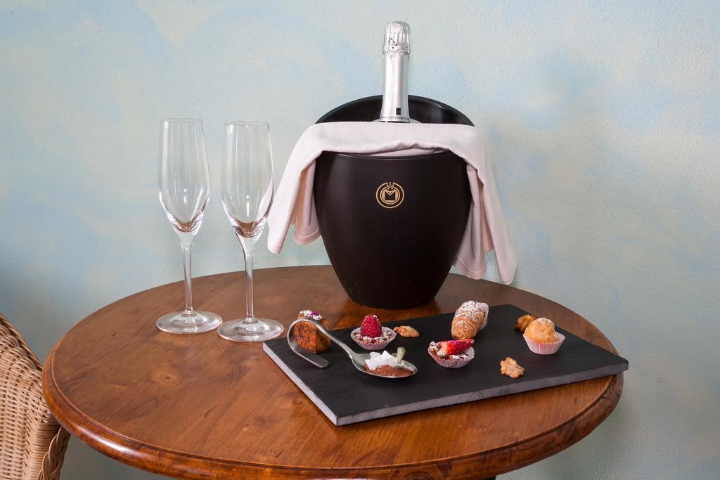 Locanda Chi Ghinn Verbania Bagian luar foto